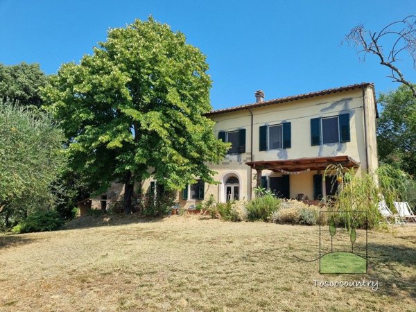 casa indipendente in vendita a Terricciola