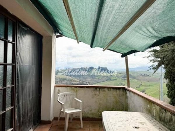 casa indipendente in vendita a Terricciola in zona Morrona