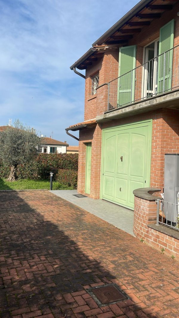 quadrivano in vendita a Terricciola in zona Selvatelle