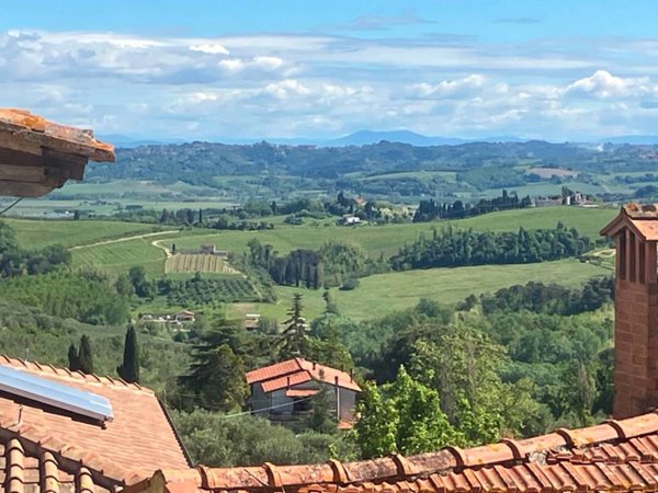 casa indipendente in vendita a Terricciola in zona Morrona