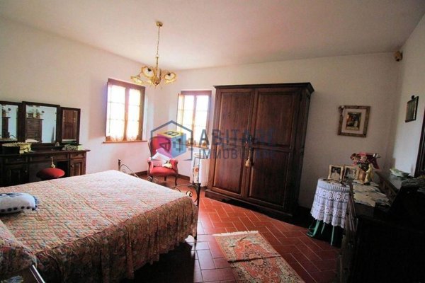casa indipendente in vendita a Terricciola