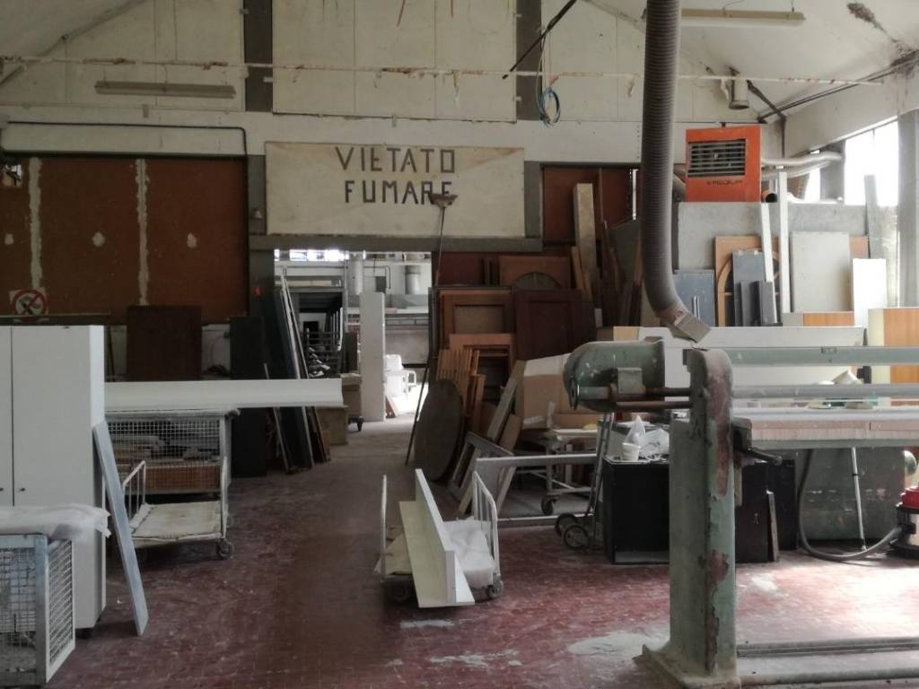 ufficio in vendita a Terricciola in zona Selvatelle