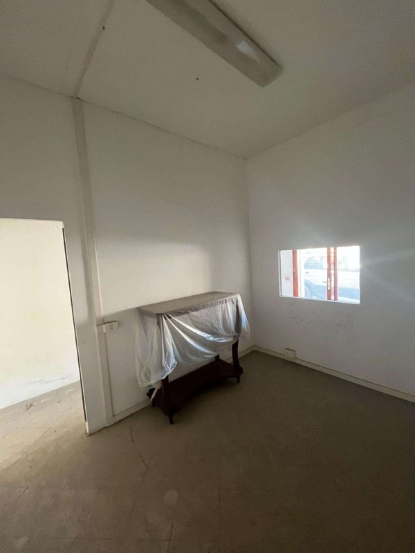 intera palazzina in vendita a Terricciola in zona Selvatelle