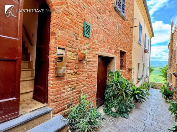 casa indipendente in vendita a Terricciola in zona La Rosa