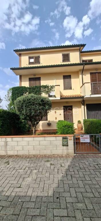 casa indipendente in vendita a Terricciola in zona La Rosa