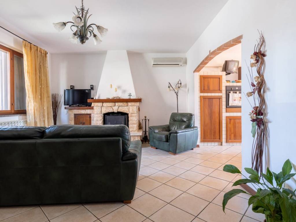 casa indipendente in vendita a Terricciola in zona La Rosa