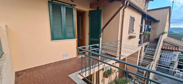 intera palazzina in vendita a Terricciola in zona Soianella