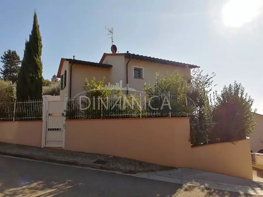 casa indipendente in vendita a Terricciola