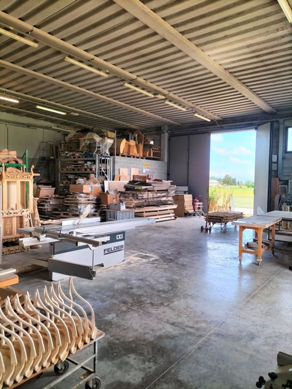 capannone in vendita a Terricciola