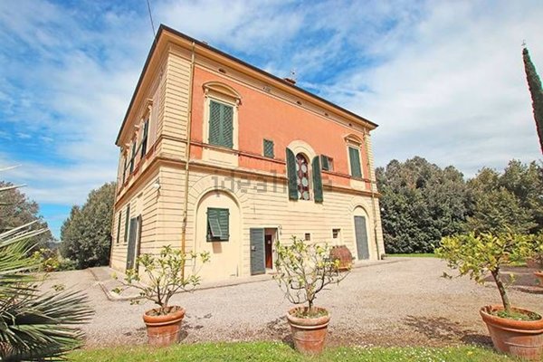 casa indipendente in vendita a Terricciola