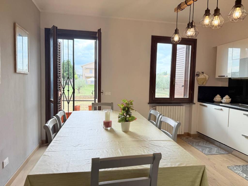 casa indipendente in vendita a Terricciola in zona La Rosa