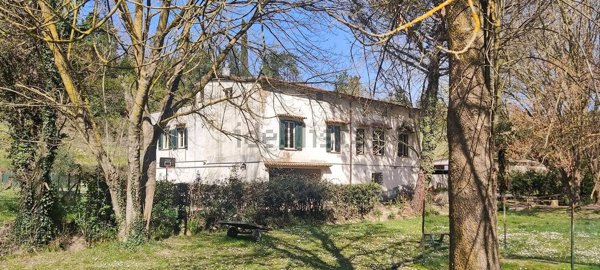 casa indipendente in vendita a Terricciola