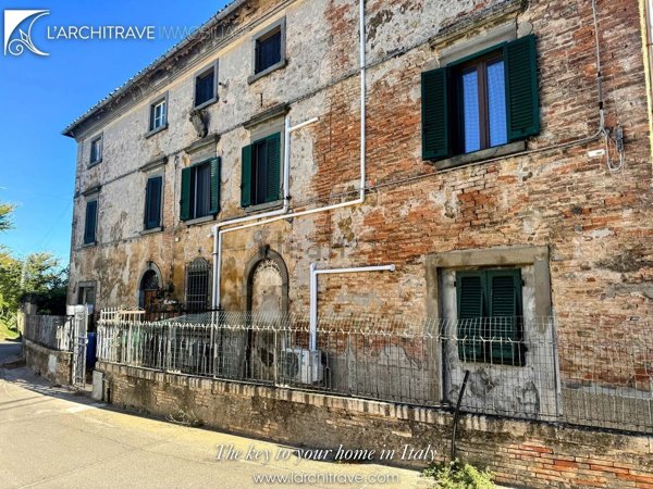 casa indipendente in vendita a Terricciola
