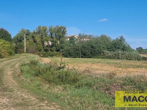 casa indipendente in vendita a Terricciola