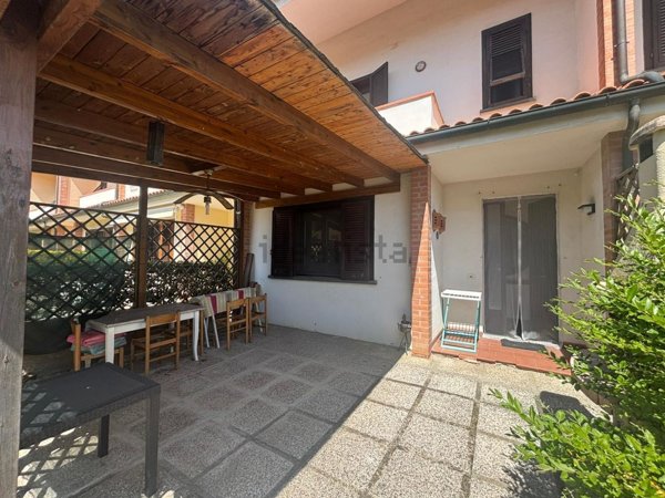 casa indipendente in vendita a Terricciola in zona La Rosa