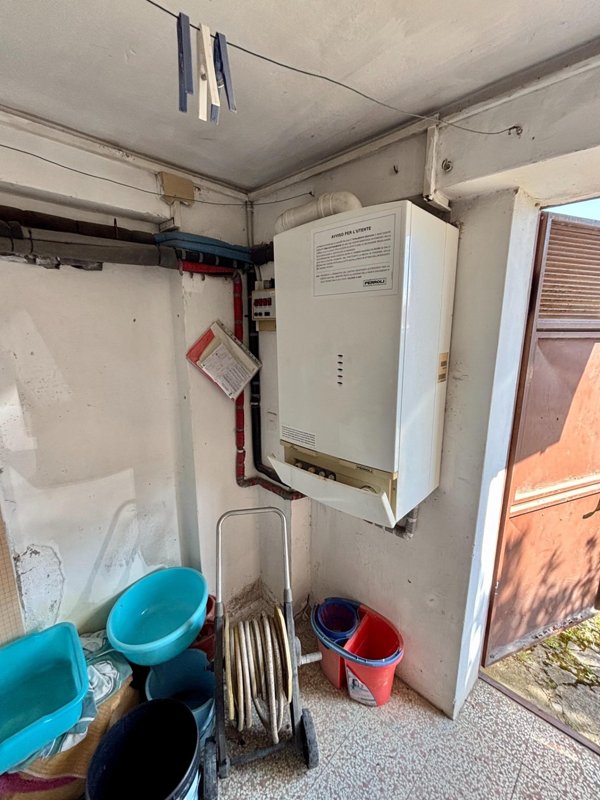 casa indipendente in vendita a Terricciola in zona Selvatelle