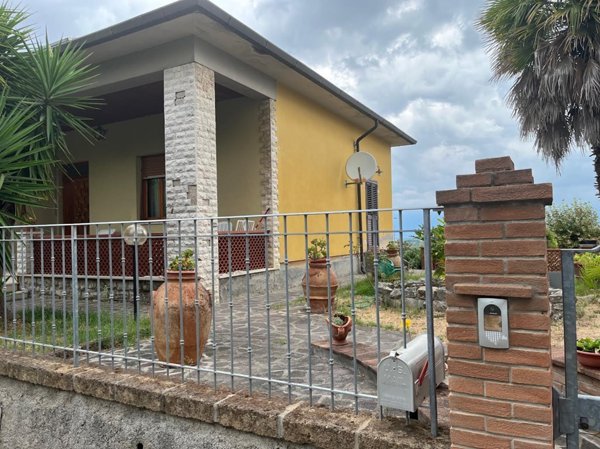 casa indipendente in vendita a Terricciola in zona Soiana