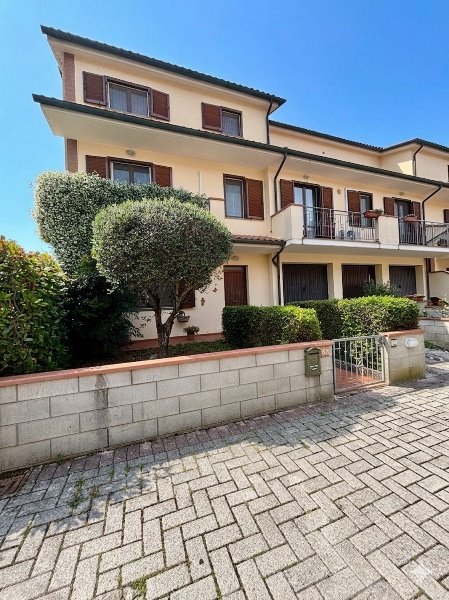 casa indipendente in vendita a Terricciola in zona La Rosa