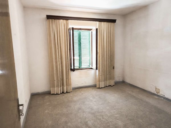intera palazzina in vendita a Terricciola in zona Selvatelle