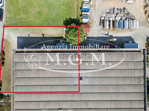 capannone in vendita a Terricciola in zona La Rosa