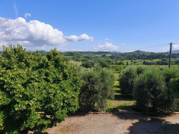 casale in vendita a Terricciola
