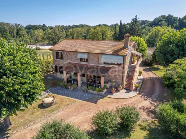 casa indipendente in vendita a Terricciola in zona Morrona