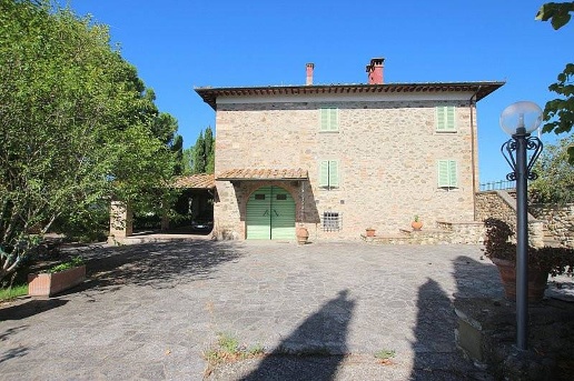 casale in vendita a Terricciola