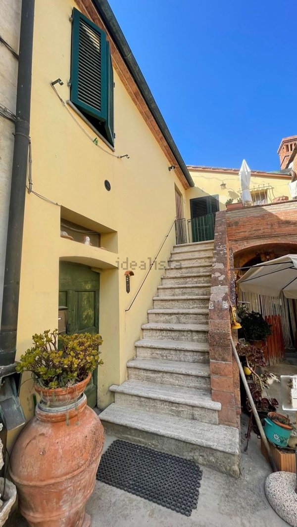 appartamento in vendita a Terricciola in zona Morrona