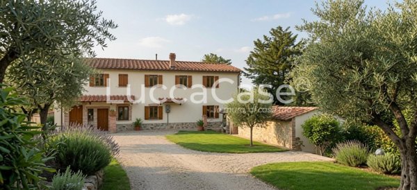 casa indipendente in vendita a Terricciola