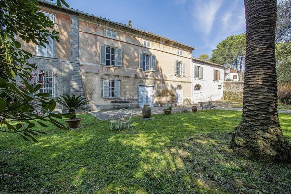 casa indipendente in vendita a Vecchiano