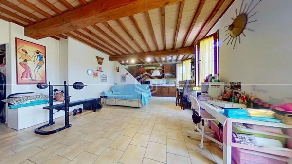 casa indipendente in vendita a Vecchiano in zona Nodica