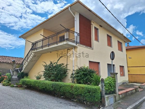 casa indipendente in vendita a Vecchiano in zona Nodica