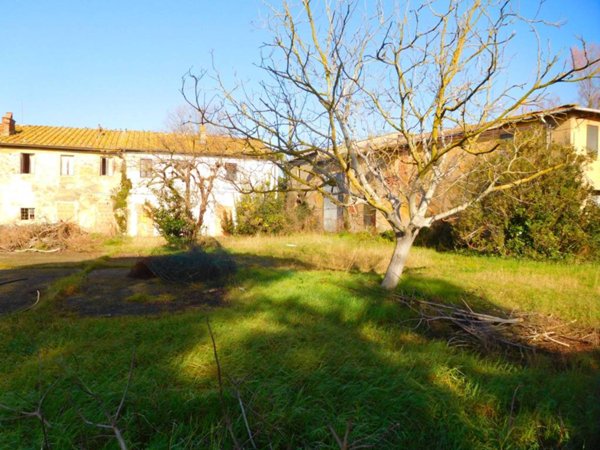 casa indipendente in vendita a Vecchiano