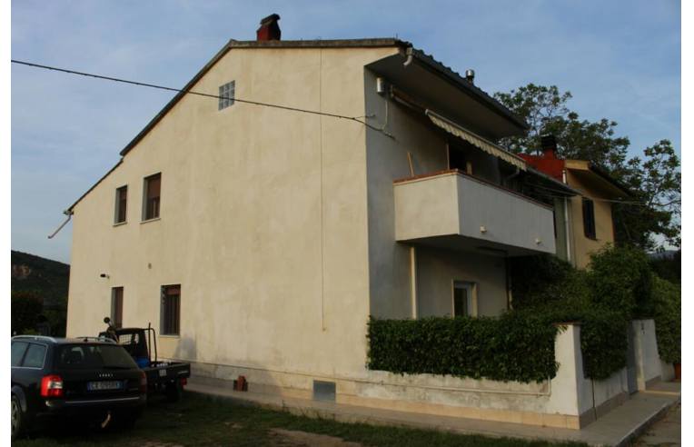 casa indipendente in vendita a Vecchiano