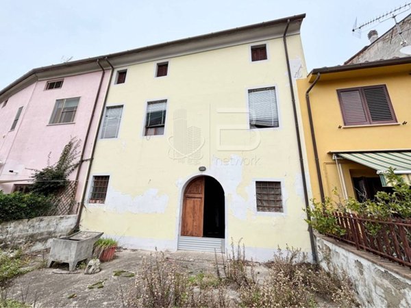 casa indipendente in vendita a Vecchiano in zona Nodica