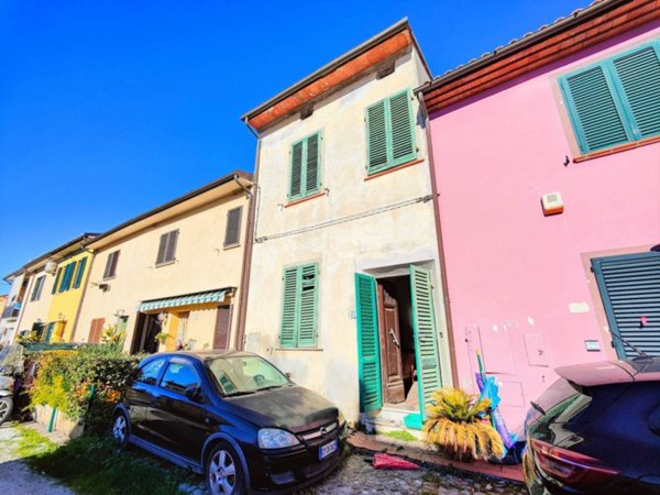 casa indipendente in vendita a Vecchiano in zona Nodica