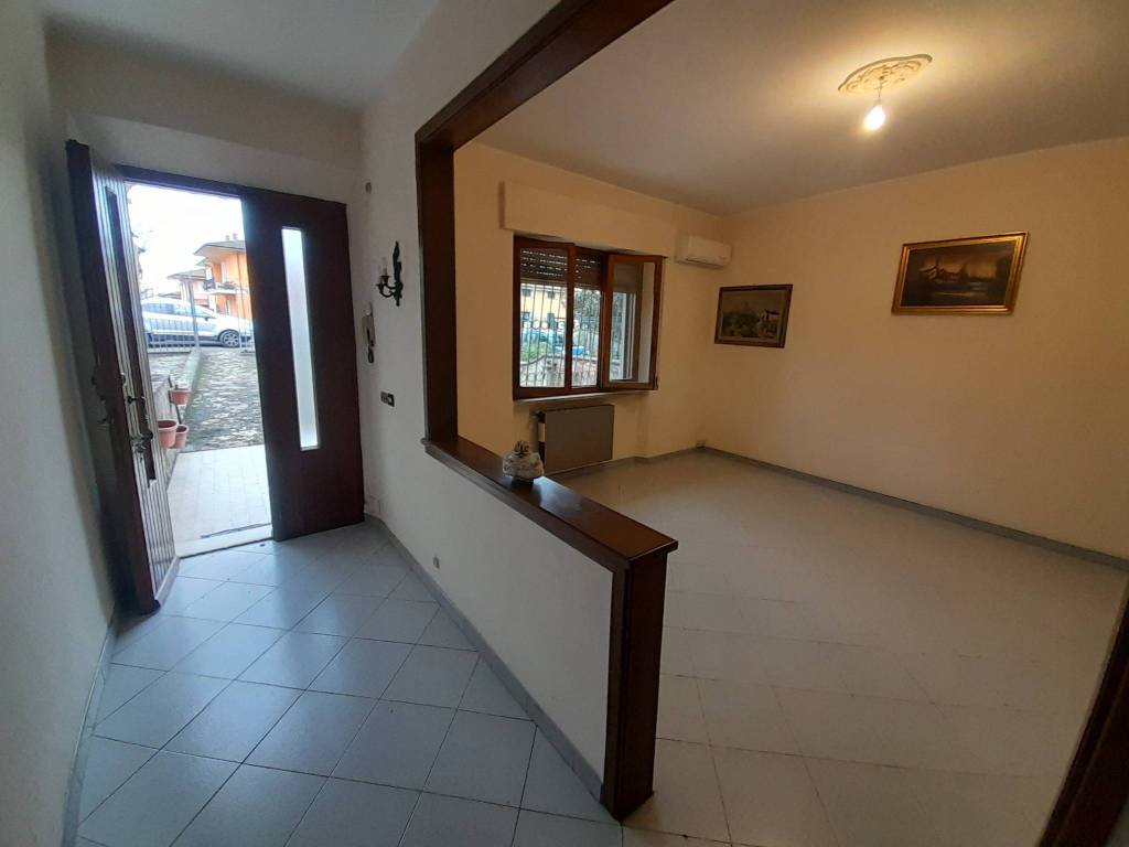 casa indipendente in vendita a Vecchiano
