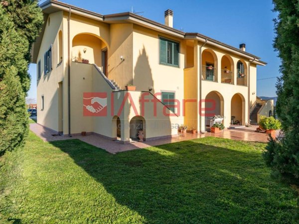 casa indipendente in vendita a Vecchiano in zona Nodica