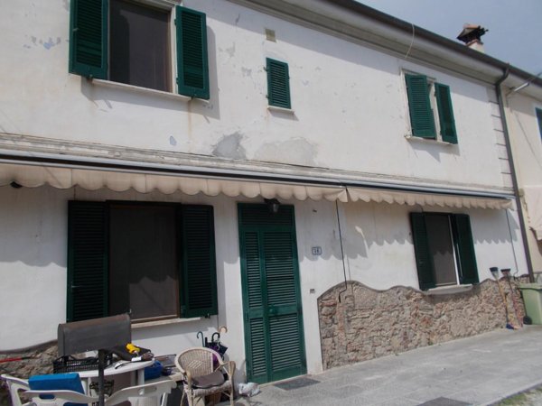 casa indipendente in vendita a Vecchiano