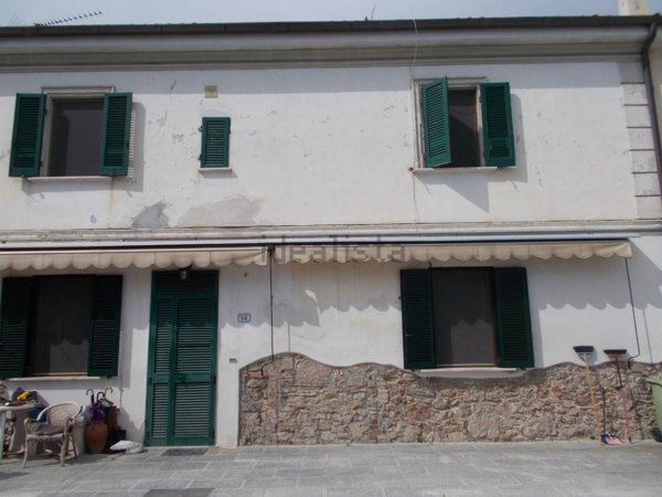 casa indipendente in vendita a Vecchiano