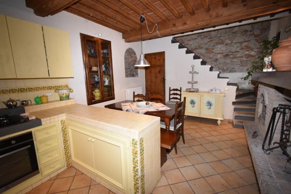 casa indipendente in vendita a Vecchiano in zona Filettole