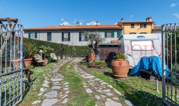 casa indipendente in vendita a Vecchiano in zona Nodica