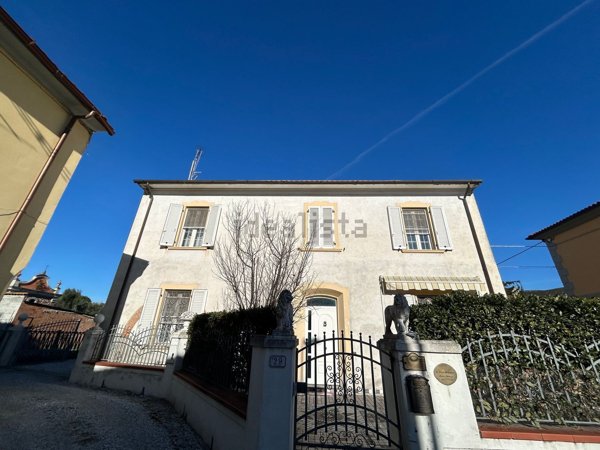 casa indipendente in vendita a Vecchiano