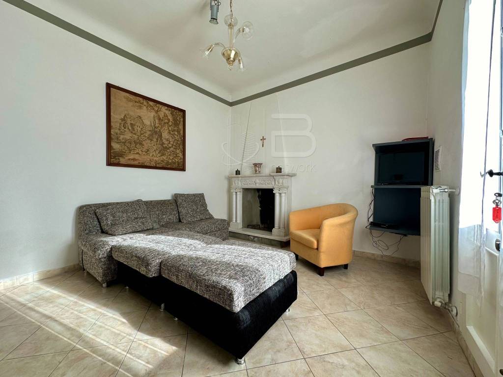 casa indipendente in vendita a Vecchiano in zona Avane