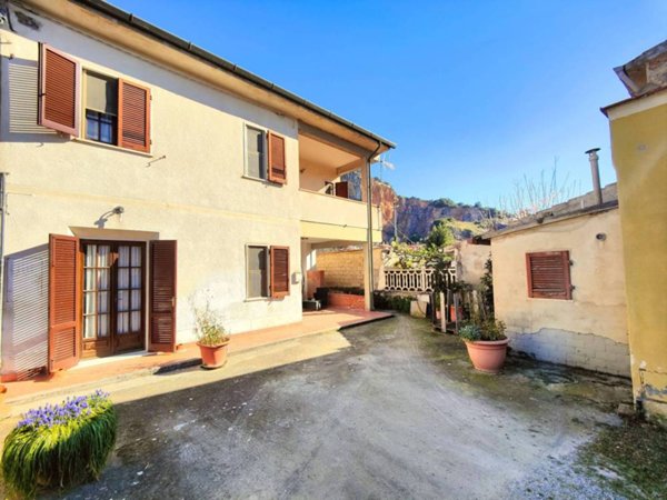 casa indipendente in vendita a Vecchiano
