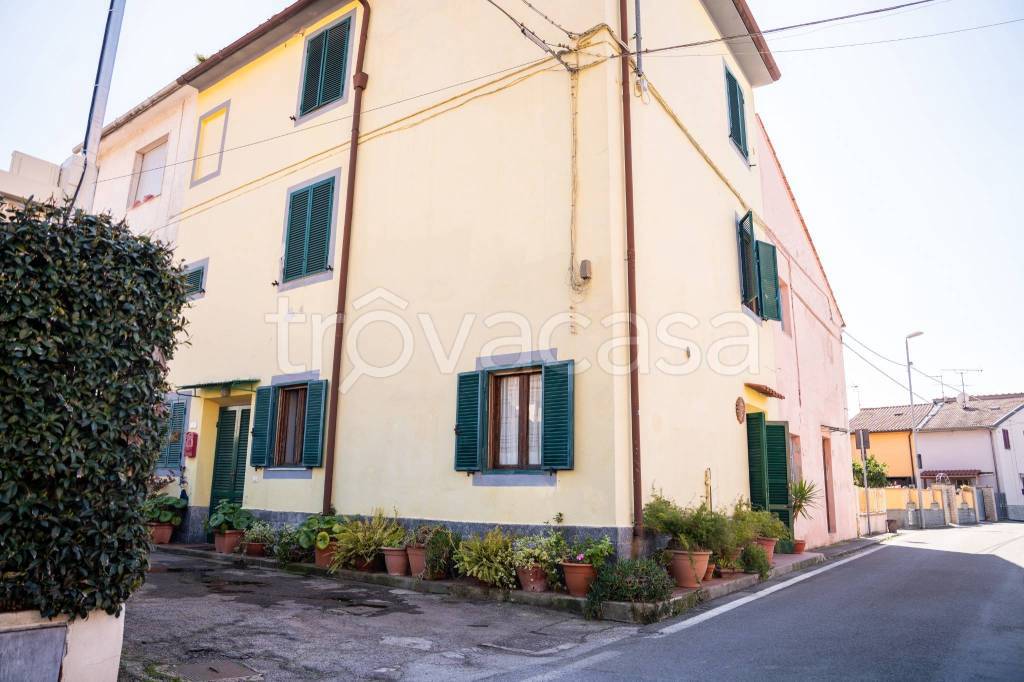 casa indipendente in vendita a Vecchiano