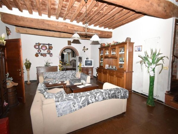 casa indipendente in vendita a Vecchiano in zona Nodica