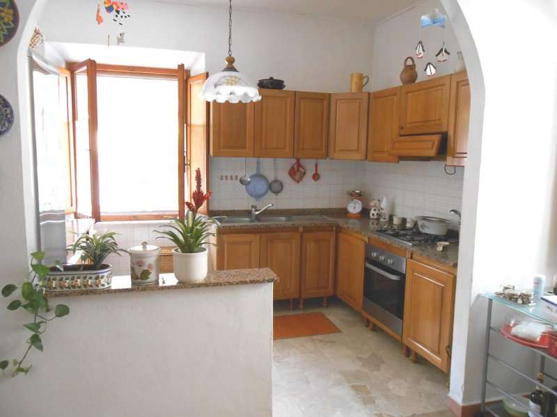 intera palazzina in vendita a Vecchiano