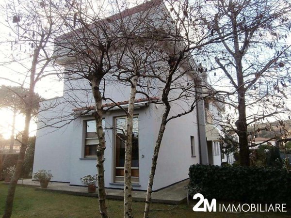 casa indipendente in vendita a Vecchiano