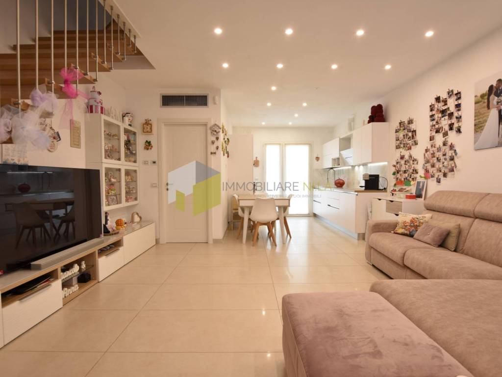 casa indipendente in vendita a Vecchiano in zona Nodica